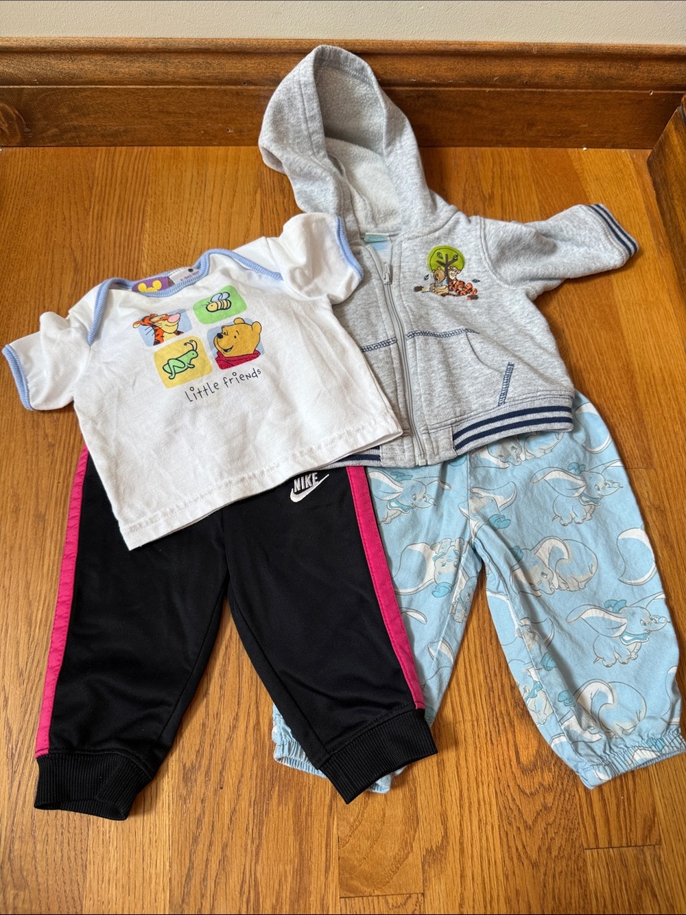 Vintage Y2K Winnie The Pooh Little Friends Hooded Jacket Nike Dumbo Pants 6-9 M